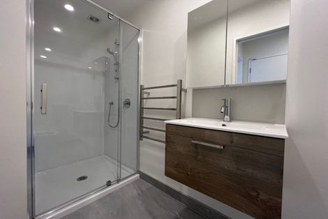 Photo of property in 2/327 Glengarry Road, Glen Eden, Auckland, 0602