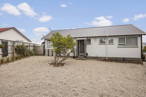 Photo of property in 6 Salem Court, Churton Park, Wellington, 6037