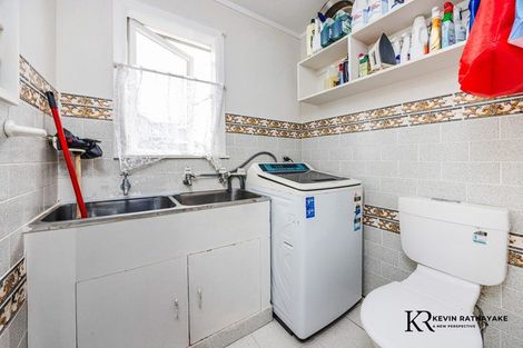Photo of property in 1/2 Barrie Avenue, Papatoetoe, Auckland, 2025