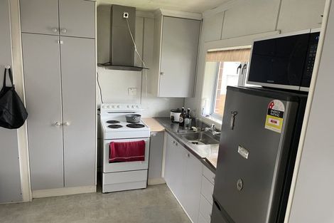 Photo of property in 1/6 Opaheke Road, Papakura, 2110