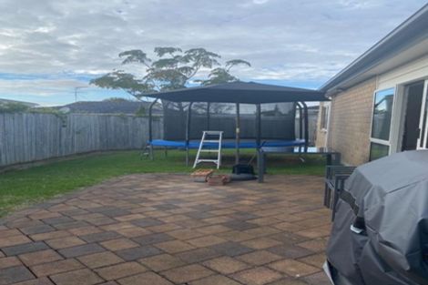 Photo of property in 50 Elliot Street, Howick, Auckland, 2014