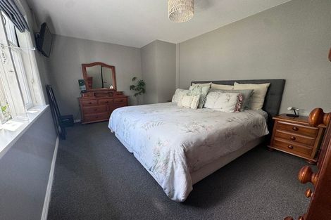 Photo of property in 37 Garden Road, Avalon, Lower Hutt, 5011
