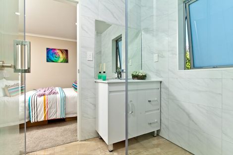 Photo of property in 285 Don Buck Road, Massey, Auckland, 0614