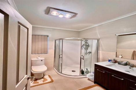 Photo of property in 27 Goh Place, Manurewa, Auckland, 2105