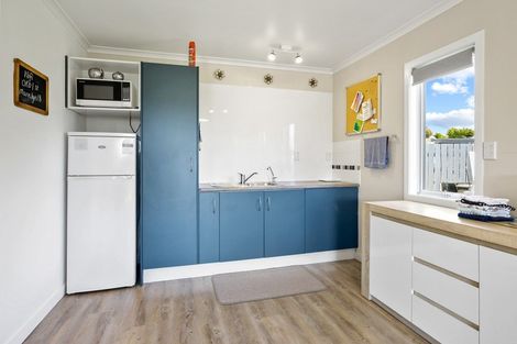 Photo of property in 1 Morrow Avenue, St Andrews, Hamilton, 3200