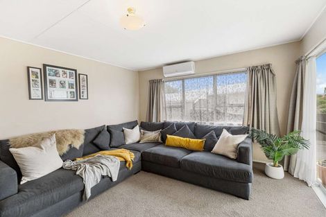 Photo of property in 44a Geraldine Crescent, Cloverlea, Palmerston North, 4412