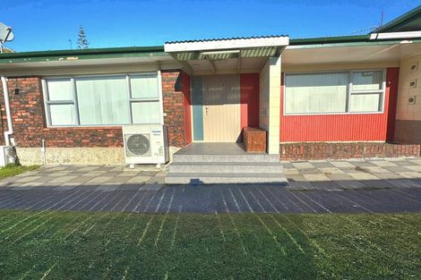 Photo of property in 3/96 Titirangi Road, New Lynn, Auckland, 0600