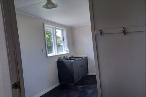 Photo of property in 19 Hereford Street, West End, Palmerston North, 4410