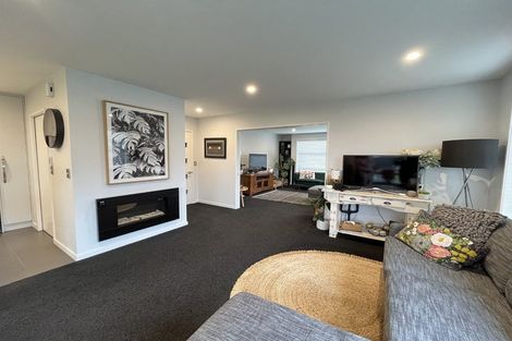 Photo of property in 16 Radcot Drive, Rolleston, 7615