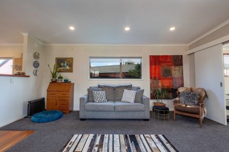 Photo of property in 314 Te Moana Road, Waikanae, 5036