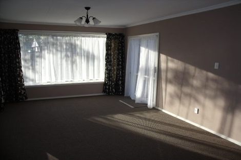 Photo of property in 19 Wolsey Place, Hillmorton, Christchurch, 8025