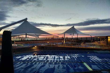 Photo of property in 17 Howe Street, New Brighton, Christchurch, 8083