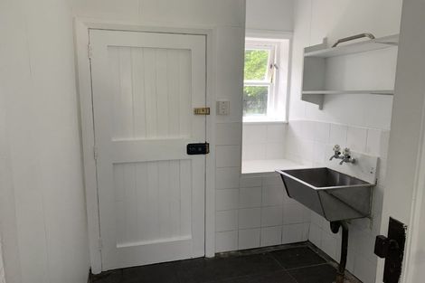 Photo of property in 7/9 Bell Street, Marton, 4710