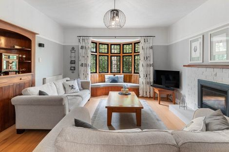 Photo of property in 9 Terrace End, Lansdowne, Masterton, 5810