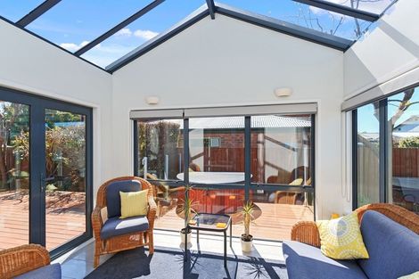 Photo of property in 41a Avonhead Road, Avonhead, Christchurch, 8042