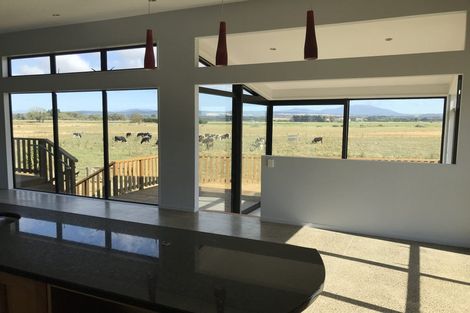 Photo of property in 128 Amesbury Road, Sefton, Rangiora, 7477