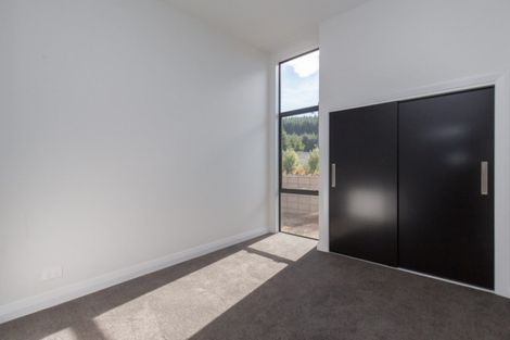 Photo of property in 27 Matipo Street, Wanaka, 9305