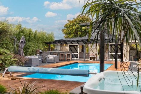 Photo of property in 103 Hillcrest Road, Raumati Beach, Paraparaumu, 5032