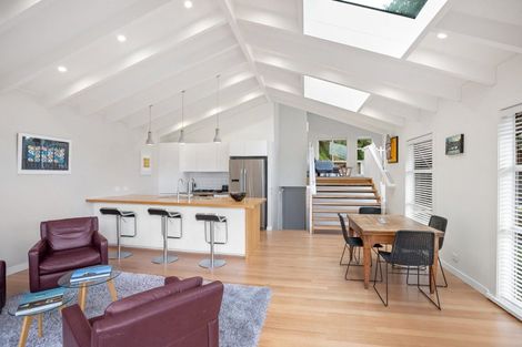 Photo of property in 2 Ludlam Street, Seatoun, Wellington, 6022