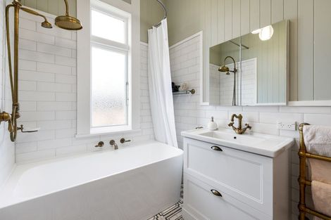 Photo of property in 216 Raeburne Street, Te Awamutu, 3800