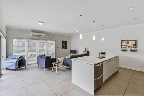 Photo of property in 4 Kensington Drive, Orewa, 0931