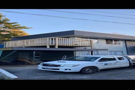 Photo of property in 1/19 Cresta Avenue, Beach Haven, Auckland, 0626