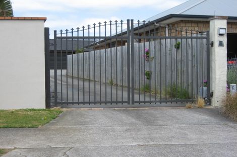 Photo of property in 4 Avonbrook Lane, Pukekohe, 2120