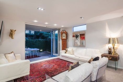 Photo of property in 1/22 Matipo Road, Mairangi Bay, Auckland, 0630