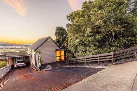 Photo of property in 1/8 Hobday Lane, Mount Pleasant, Christchurch, 8081