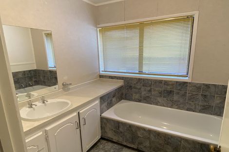 Photo of property in 1/44 Manse Road, Pahurehure, Papakura, 2113