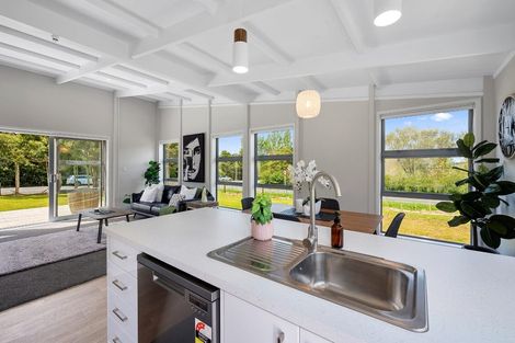 Photo of property in 28 Drinnan Road, Waitoki, Kaukapakapa, 0871