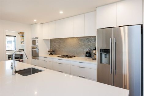 Photo of property in 36 Freedom Drive, Kelvin Grove, Palmerston North, 4414