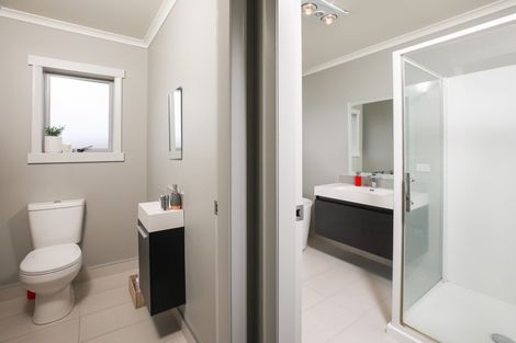 Photo of property in 13 Castleton Way, Flagstaff, Hamilton, 3210