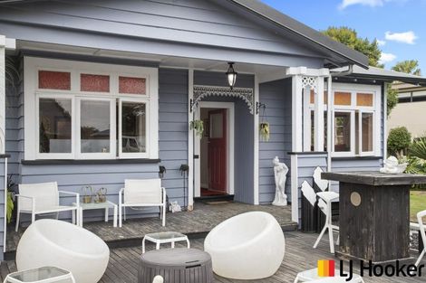 Photo of property in 121h George Street, Tuakau, 2121