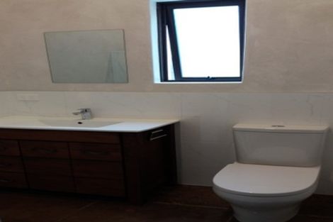 Photo of property in 157 Point View Drive, East Tamaki Heights, Auckland, 2016