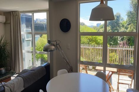 Photo of property in 44 Thompson Street, Mount Cook, Wellington, 6011