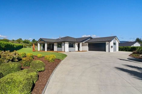Photo of property in 12 Corbin Court, Ohau, Levin, 5570