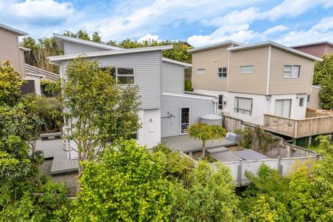 Photo of property in 82b Kirton Drive, Riverstone Terraces, Upper Hutt, 5018
