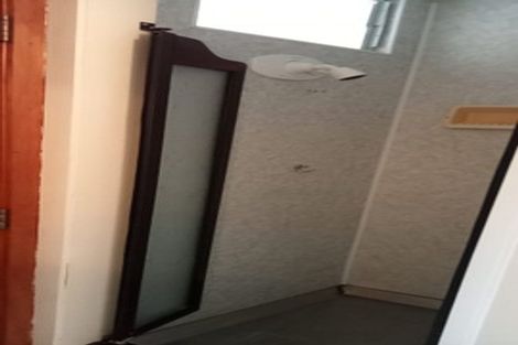 Photo of property in 1/21 Mcbreen Avenue, Northcote, Auckland, 0627