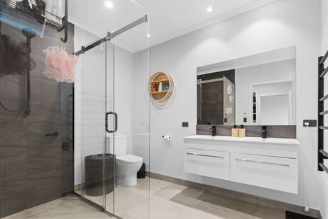 Photo of property in 2 Reuben Avenue, Rolleston, 7615