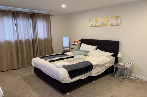 Photo of property in 52 Golden Morning Drive, Albany Heights, Auckland, 0632