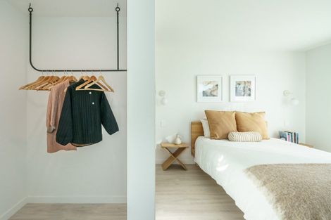 Photo of property in 10 Scurr Terrace, Wanaka, 9305