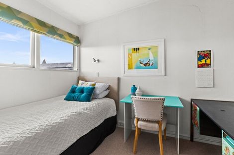 Photo of property in 1/7 The Esplanade, Westshore, Napier, 4110