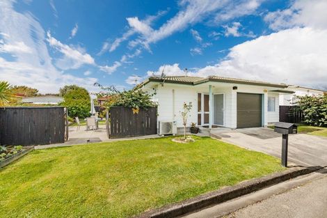 Photo of property in 58a Geraldine Crescent, Cloverlea, Palmerston North, 4412