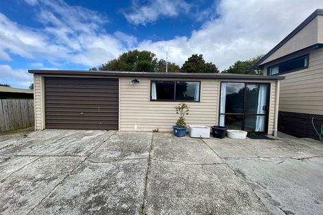 Photo of property in 19 Rata Street, Kaka Point, 9271