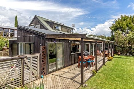 Photo of property in 40a Tiri Road, Manly, Whangaparaoa, 0930