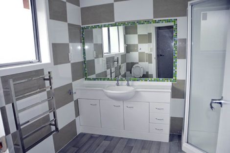 Photo of property in 6a Deepdale Street, Burnside, Christchurch, 8053