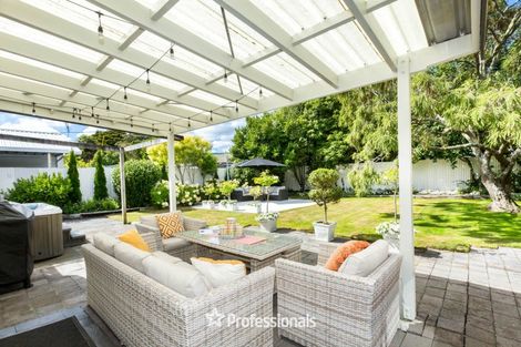 Photo of property in 13 Wood Street, Wallaceville, Upper Hutt, 5018