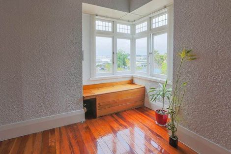 Photo of property in 95 Rosedale Road, Pinehill, Auckland, 0632