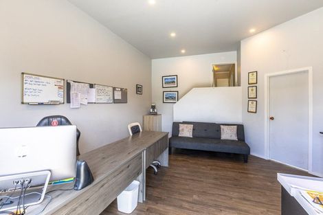 Photo of property in 5 Valerie Street, Clive, 4102